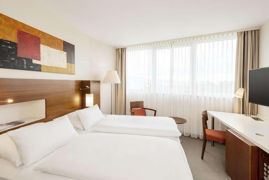 Nh Frankfurt Niederrad Hotel Frankfurt am Main Room photo
